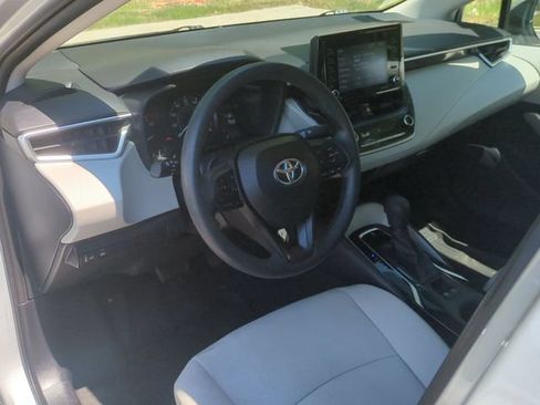 Used 2022 Toyota Corolla L FWD image 29