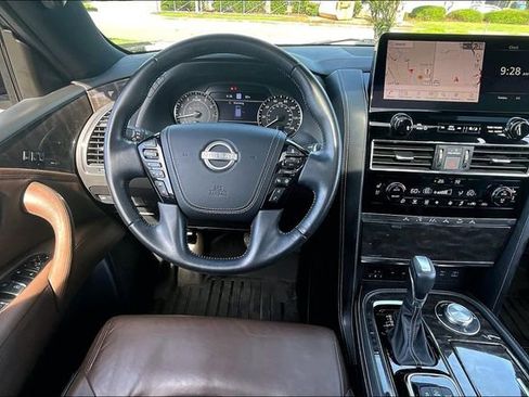 Used 2022 Nissan Armada Platinum AWD/4WD image 8