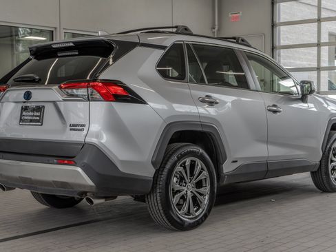 Used 2024 Toyota RAV4 Limited w/ Advanced Technology Package AWD/4WD image 29