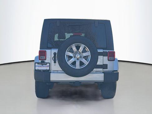 Used 2011 Jeep Wrangler 70th Anniversary w/ Connectivity Group image 17