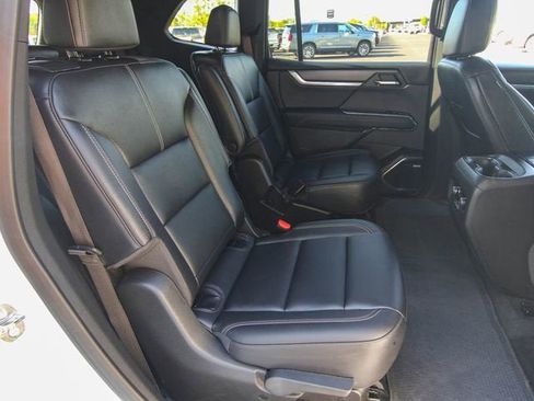 Used 2024 GMC Acadia Elevation w/ Luxury Package AWD/4WD image 26