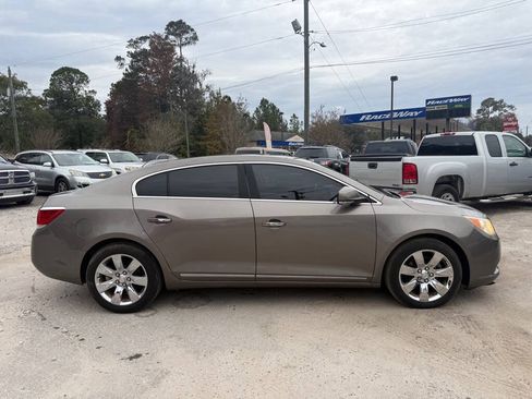 Used 2010 Buick LaCrosse CXL w/ Luxury Package FWD image 4