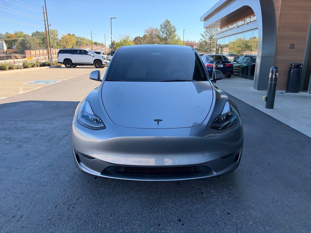 Used 2024 Tesla Model Y Performance AWD/4WD image 3