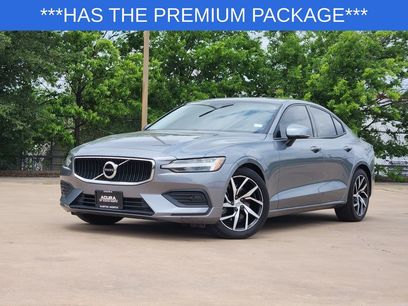 Used 2020 Volvo S60 T5 Momentum