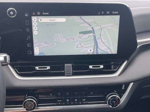 New 2026 Chevrolet Equinox LT w/ Safety and Technology Package FWD image 16