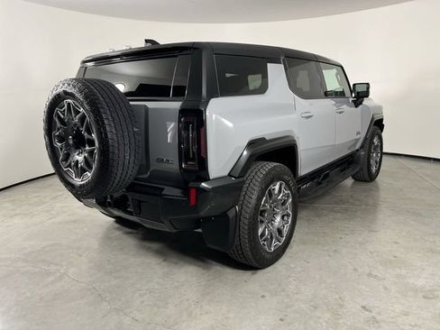 Certified 2025 GMC Hummer EV 3X w/ LPO, Sport Package AWD/4WD image 8