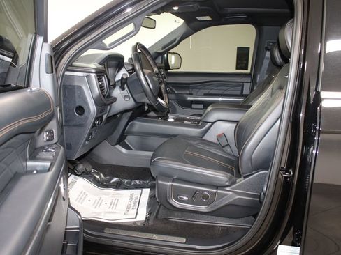 Used 2023 Ford Expedition Max Platinum image 23