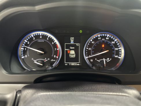 Used 2015 Toyota Highlander XLE AWD/4WD image 17