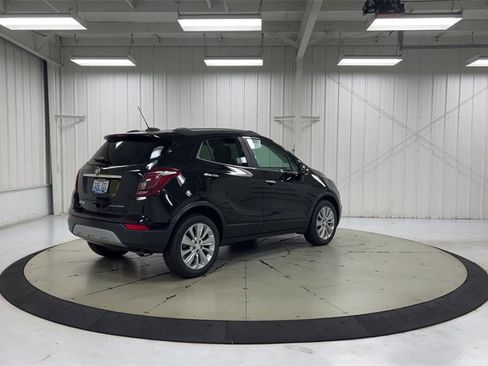 Used 2019 Buick Encore Preferred image 8