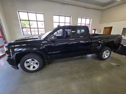 Used 2019 Chevrolet Silverado 1500 LT w/ All Star Edition AWD/4WD image 4