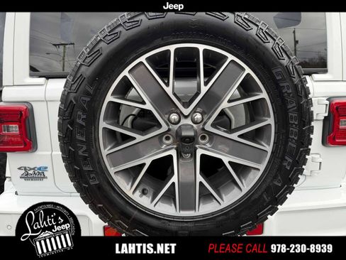 Used 2024 Jeep Wrangler High Altitude image 20