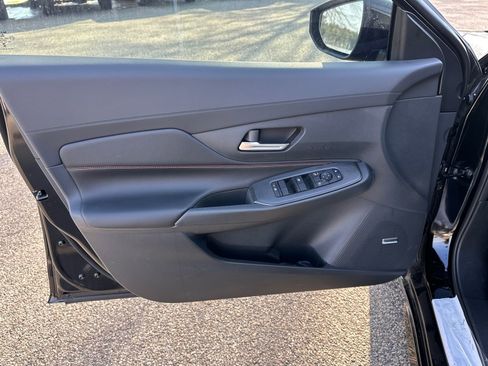 New 2026 Nissan Sentra SR w/ SR Premium Package FWD image 9