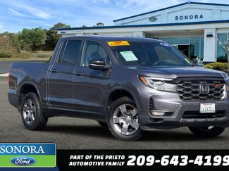 Used 2025 Honda Ridgeline TrailSport video 1