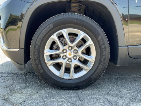 Used 2021 Chevrolet Traverse LT AWD/4WD image 25