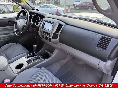 Used 2006 Toyota Tacoma PreRunner RWD image 10