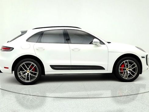 Used 2023 Porsche Macan S w/ Premium Package Plus AWD/4WD image 4