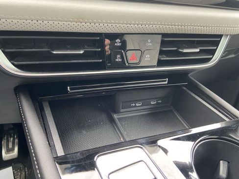 Used 2024 Volkswagen Atlas Cross Sport SEL Premium R-Line image 18