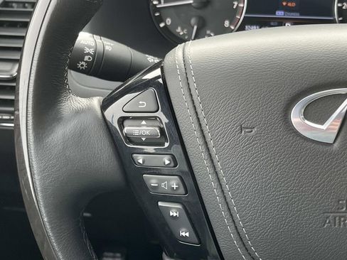 Used 2024 INFINITI QX80 Sensory image 19