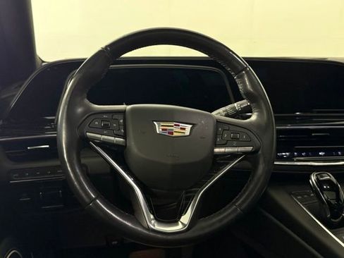 Used 2022 Cadillac Escalade ESV Sport w/ Touring Package AWD/4WD image 25