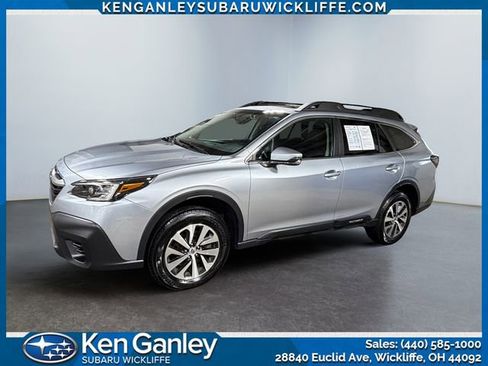 Certified 2022 Subaru Outback Premium AWD/4WD image 1