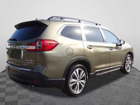 Used 2022 Subaru Ascent Limited w/ Technology Package AWD/4WD image 3