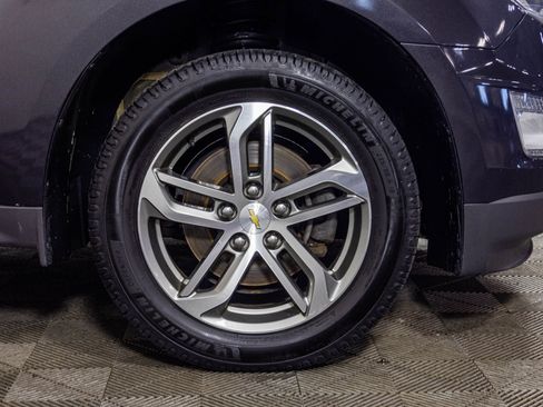 Used 2016 Chevrolet Equinox LTZ w/ Enhanced Convenience Package AWD/4WD image 50