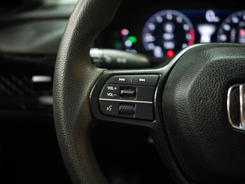 Used 2024 Honda Accord EX image 28