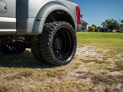 Used 2021 Ford F450 Platinum AWD/4WD image 20
