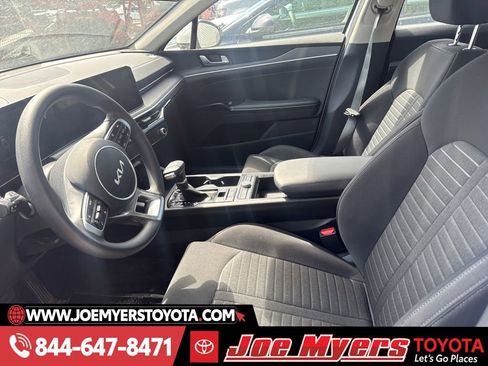 Used 2025 Kia K5 LXS image 2