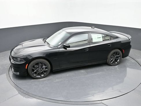 Used 2023 Dodge Charger R/T w/ Blacktop Package RWD image 24