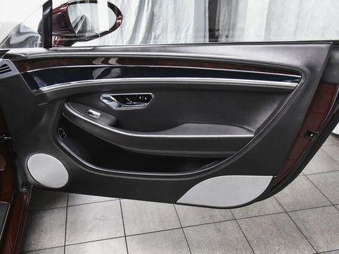 Used 2020 Bentley Continental GT AWD/4WD image 10
