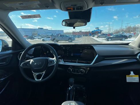 New 2026 Chevrolet Trax ACTIV w/ Driver Confidence Package image 9