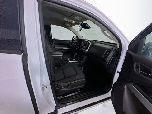 Used 2022 Chevrolet Colorado LT w/ Fleet Safety Package image 30