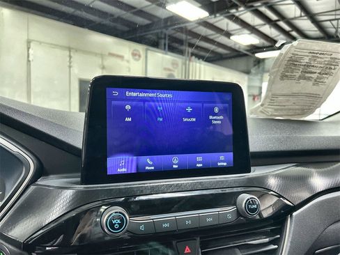 Used 2022 Ford Escape SEL w/ SEL Stealth AWD Package image 33