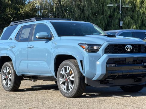 New 2025 Toyota 4Runner TRD Sport image 10