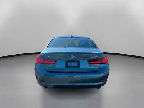 Used 2020 BMW 330i xDrive Sedan w/ Convenience Package AWD/4WD image 9