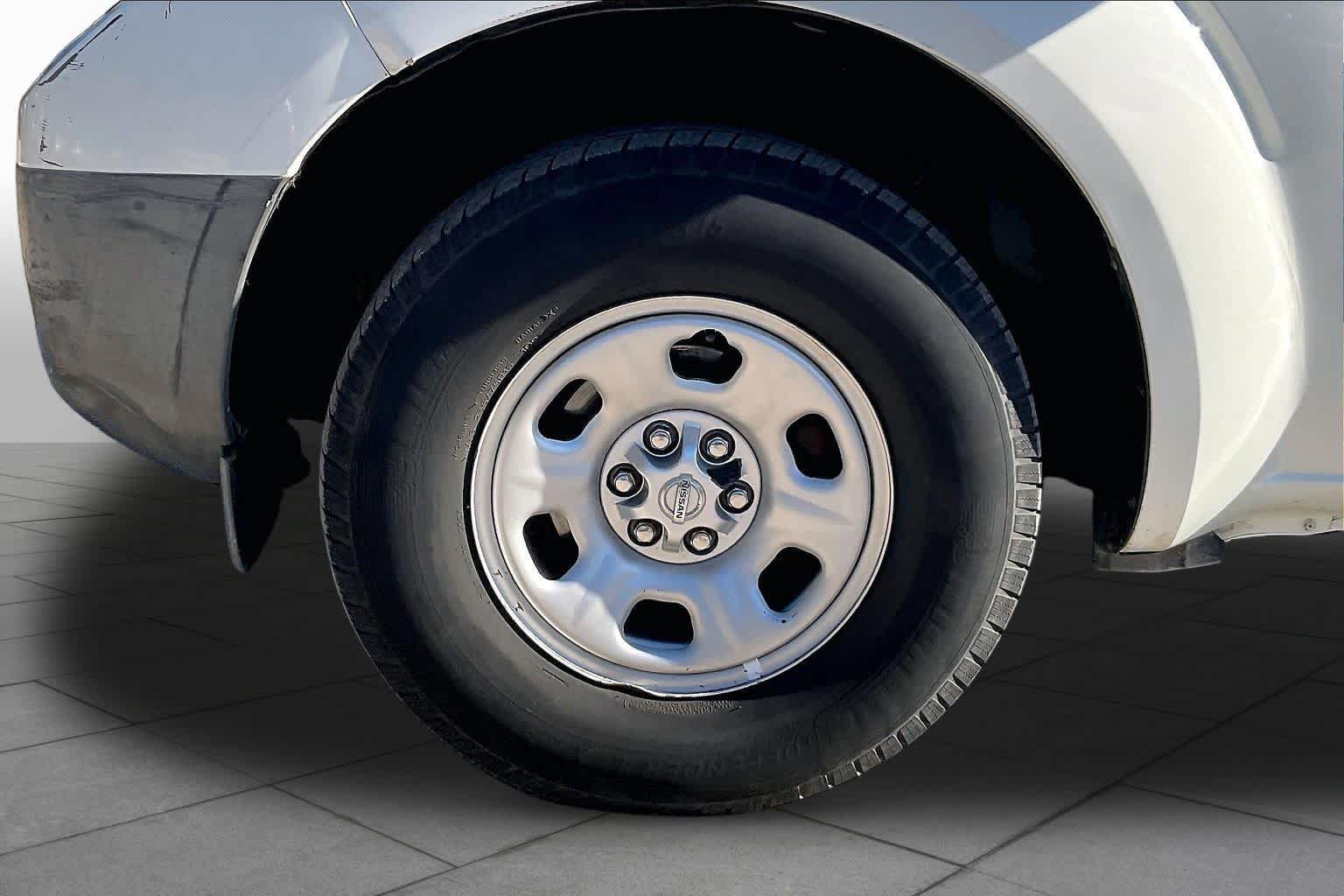 Used 2016 Nissan Frontier S RWD image 10