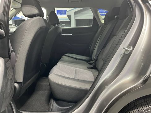 Used 2021 Kia Seltos LX AWD/4WD image 32