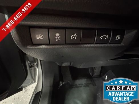 Used 2025 Toyota Camry LE FWD image 22