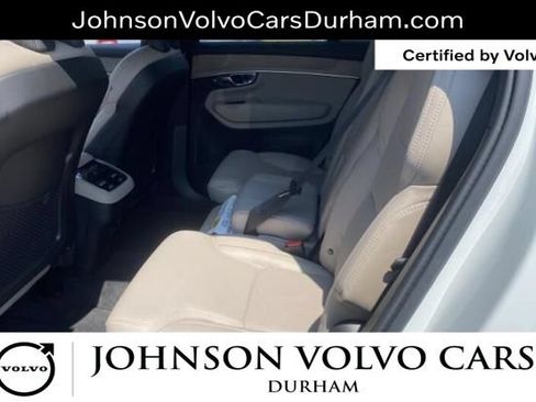 Used 2026 Volvo XC90 B5 Ultra AWD/4WD image 11