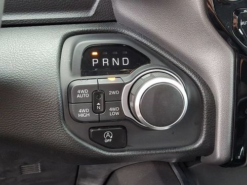 Used 2025 RAM 1500 Big Horn AWD/4WD image 15