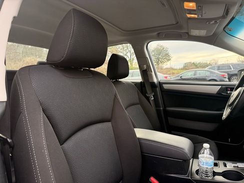 Used 2017 Subaru Legacy 2.5i Premium w/ Moonroof Package image 32