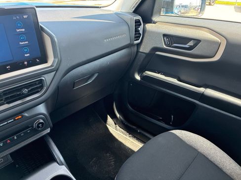 Used 2025 Ford Bronco Sport Big Bend w/ Convenience Package AWD/4WD image 34