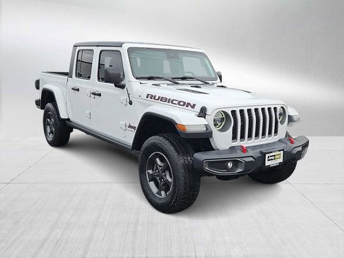 Used 2020 Jeep Gladiator Rubicon image 2