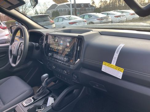 New 2026 Nissan Frontier SV image 14