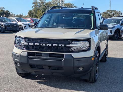 New 2025 Ford Bronco Sport Outer Banks AWD/4WD image 8