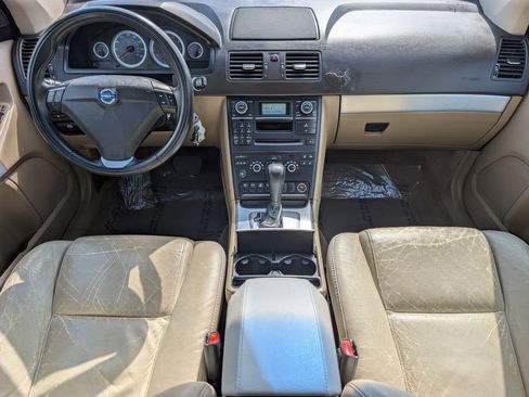 Used 2013 Volvo XC90 3.2 image 16