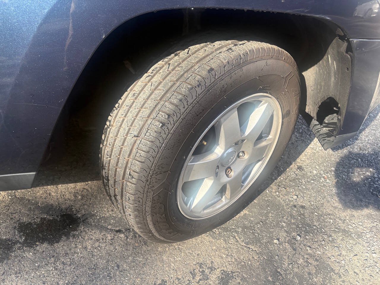 Used 2010 Jeep Grand Cherokee Laredo AWD/4WD image 7