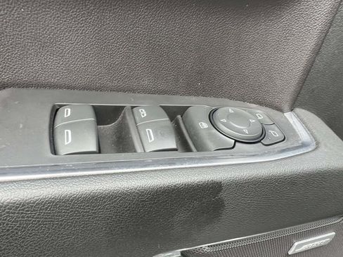 Used 2023 Chevrolet Silverado 1500 RST w/ Convenience Package II AWD/4WD image 15