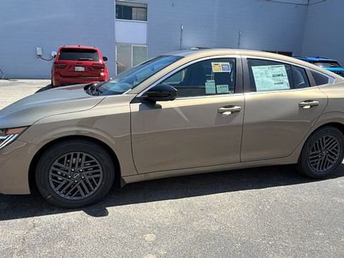 New 2026 Nissan Sentra SV FWD image 7